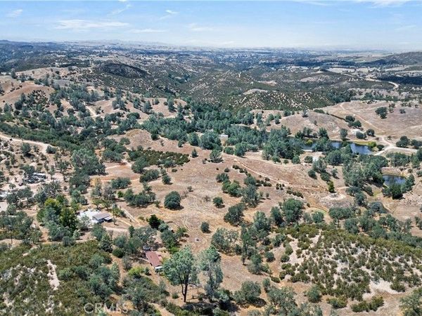3455 Katacreek, Creston, CA 93432
