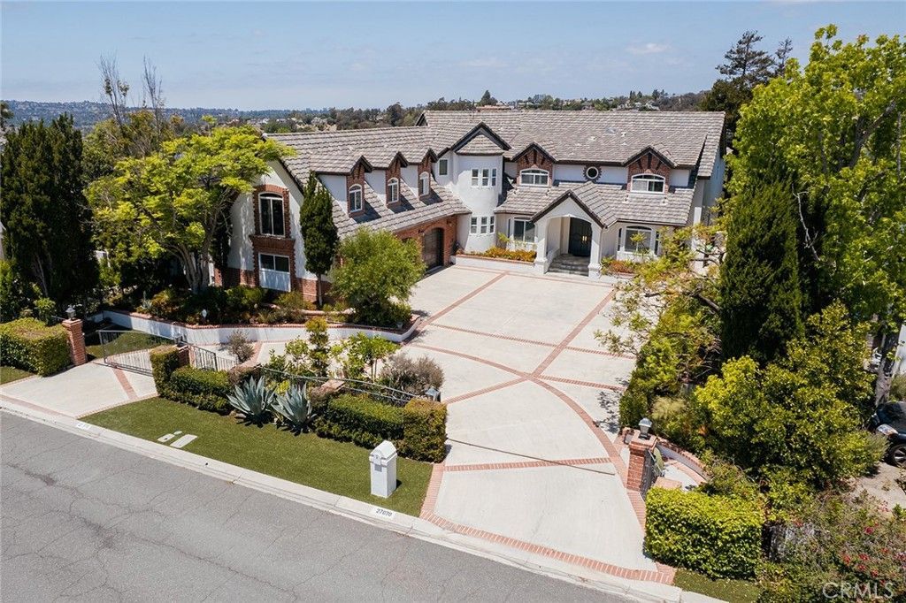 27070 Hidden Trail Road, Laguna Hills, CA 92653 Main Photo