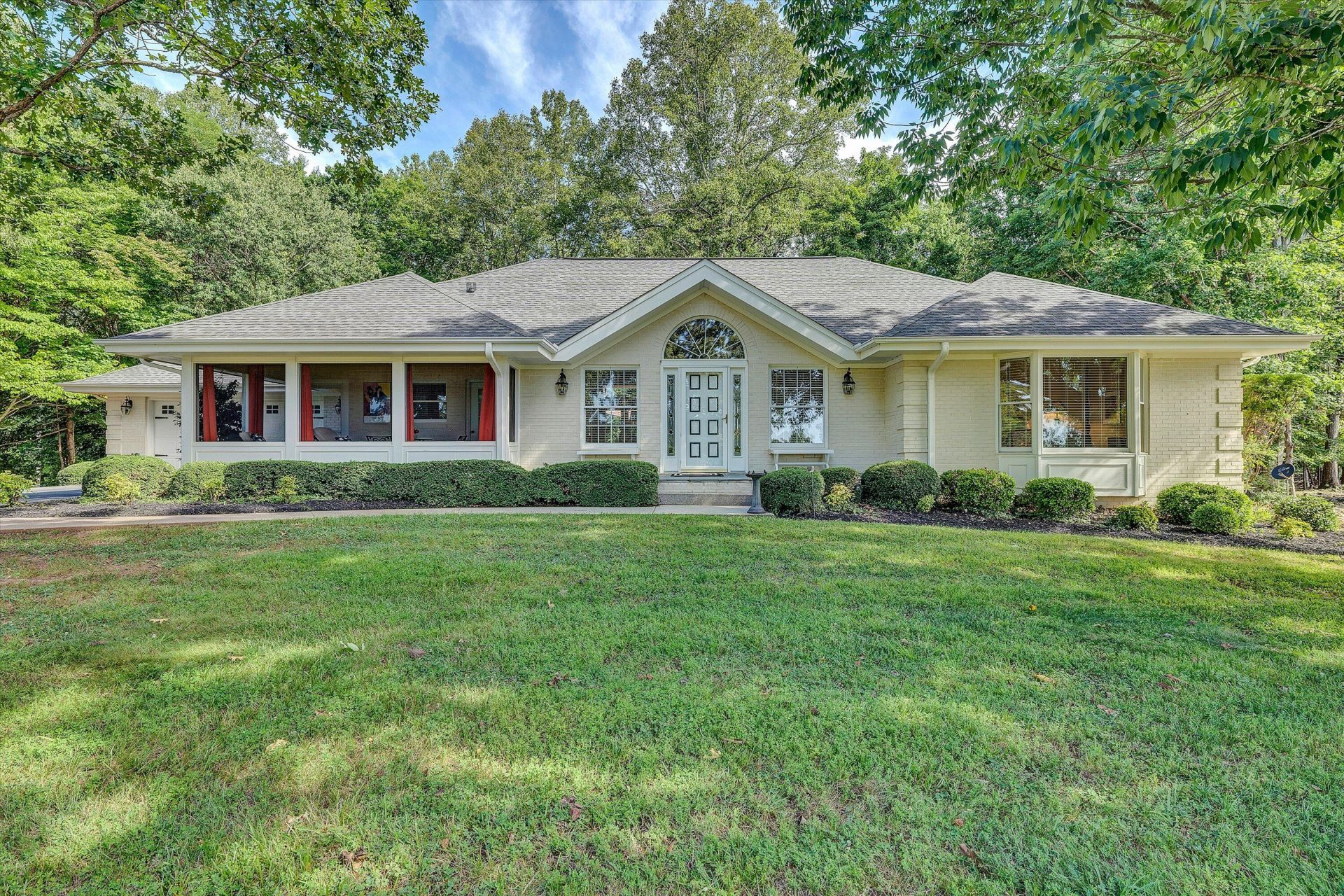 595 Gangplank Rd , Moneta, VA 24121 Main Photo