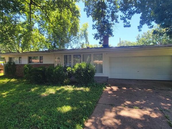 2214 Ibis Court , St Louis, MO 63136