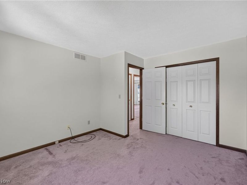 15504 Roxboro Drive, Middleburg Heights, OH 44130 Photo 24