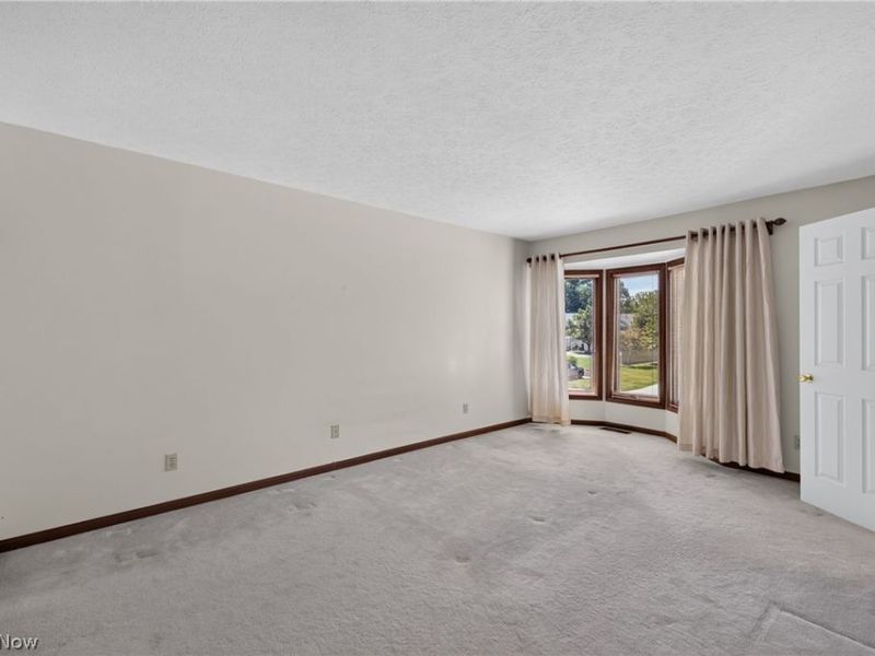 15504 Roxboro Drive, Middleburg Heights, OH 44130 Photo 30