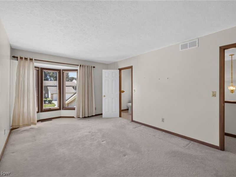 15504 Roxboro Drive, Middleburg Heights, OH 44130 Photo 31