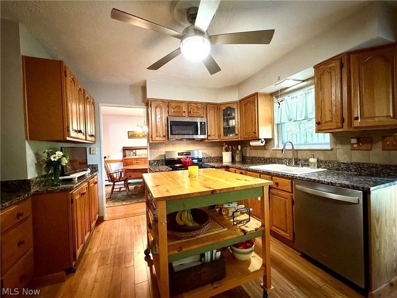 15794 Mayfield Road, Huntsburg, OH 44046 Photo 8