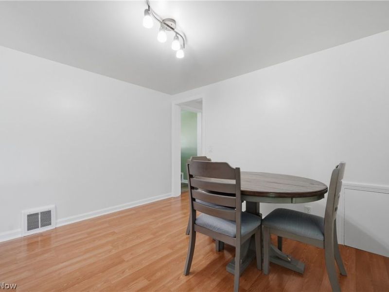 4573 Aurora Street NW, Canton, OH 44708 Photo 13