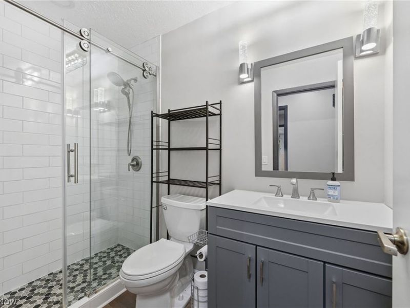 9893 Plum Brook Lane, Strongsville, OH 44149 Photo 12