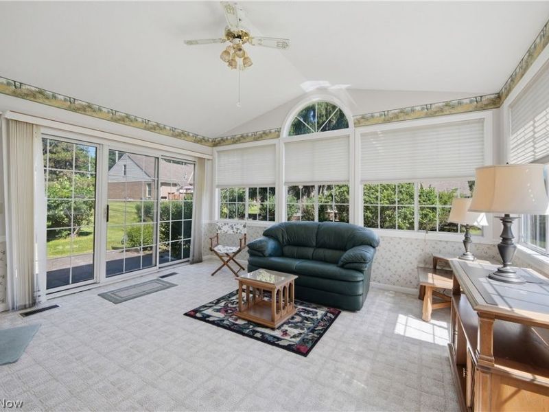 115 Denham Circle NE, Canton, OH 44721 Photo 14