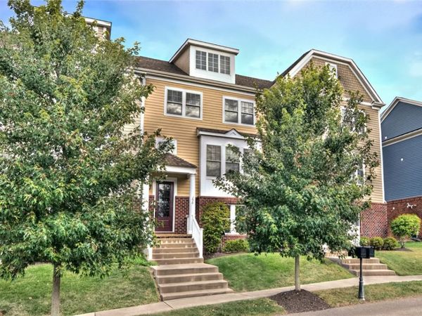 290 Venango Trails, Mars, PA 16046
