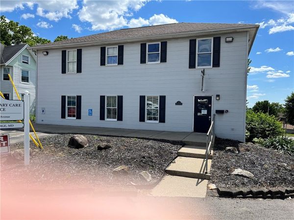 62 Strawbridge Ave, Sharon, PA 16146