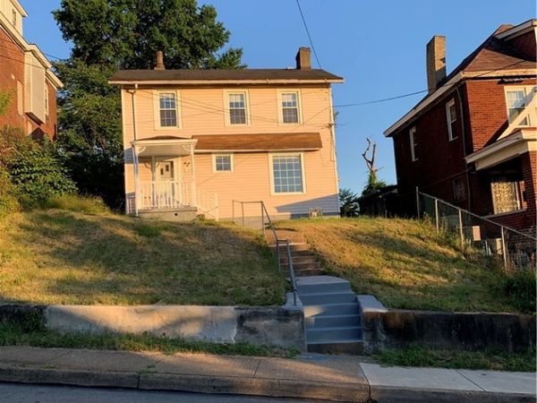 160 Hazelwood Ave, Pittsburgh, PA 15207