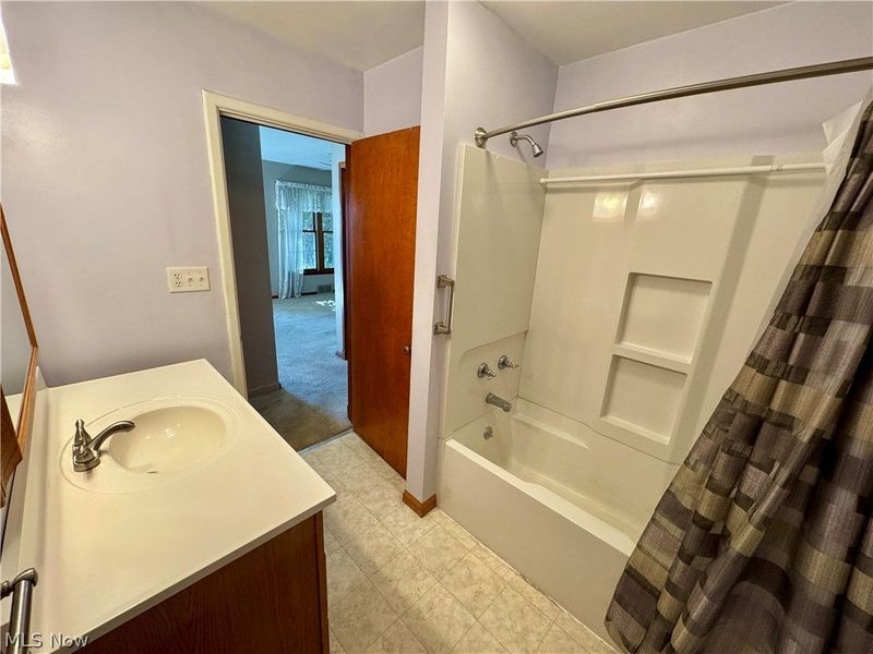 69420 Blaine Chermont Road, Bridgeport, OH 43912 Photo 27