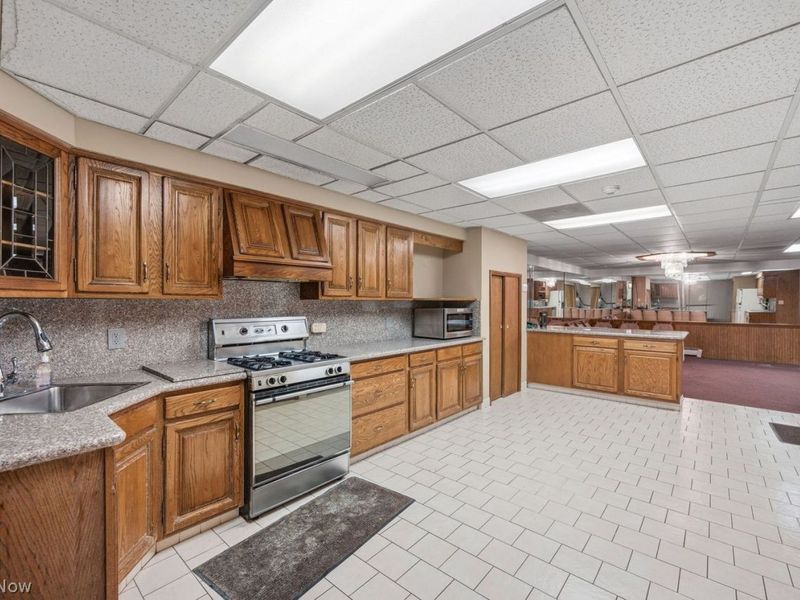 Strongsville, OH 44149 Photo 28