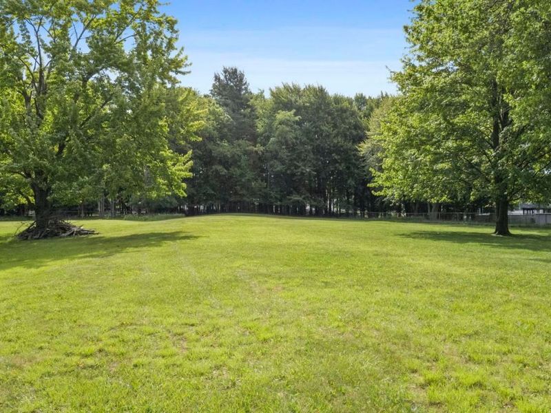 Strongsville, OH 44149 Photo 38