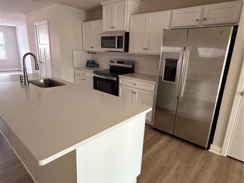 1288 Divot Circle, Akron, OH 44313 Photo 7