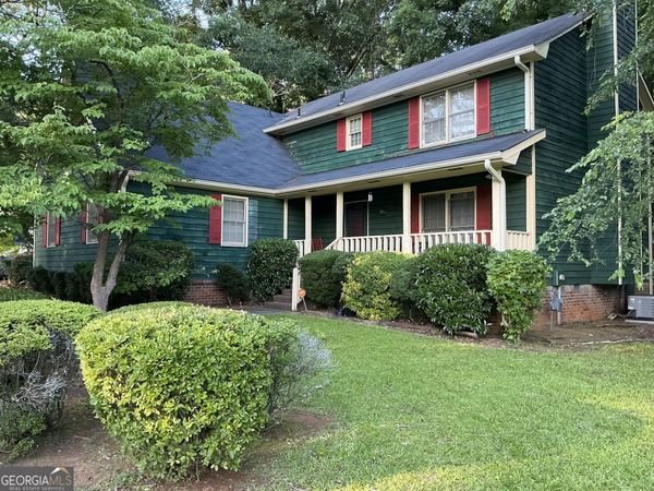 1454 Albans Court, Lithonia, GA 30058