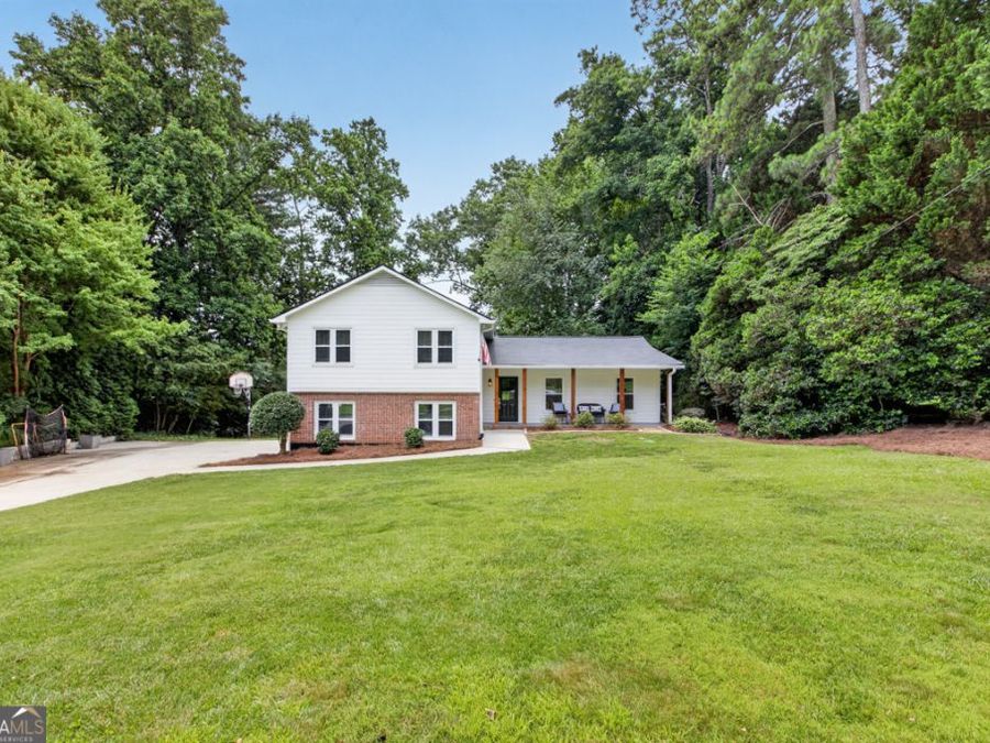 Property Image 4