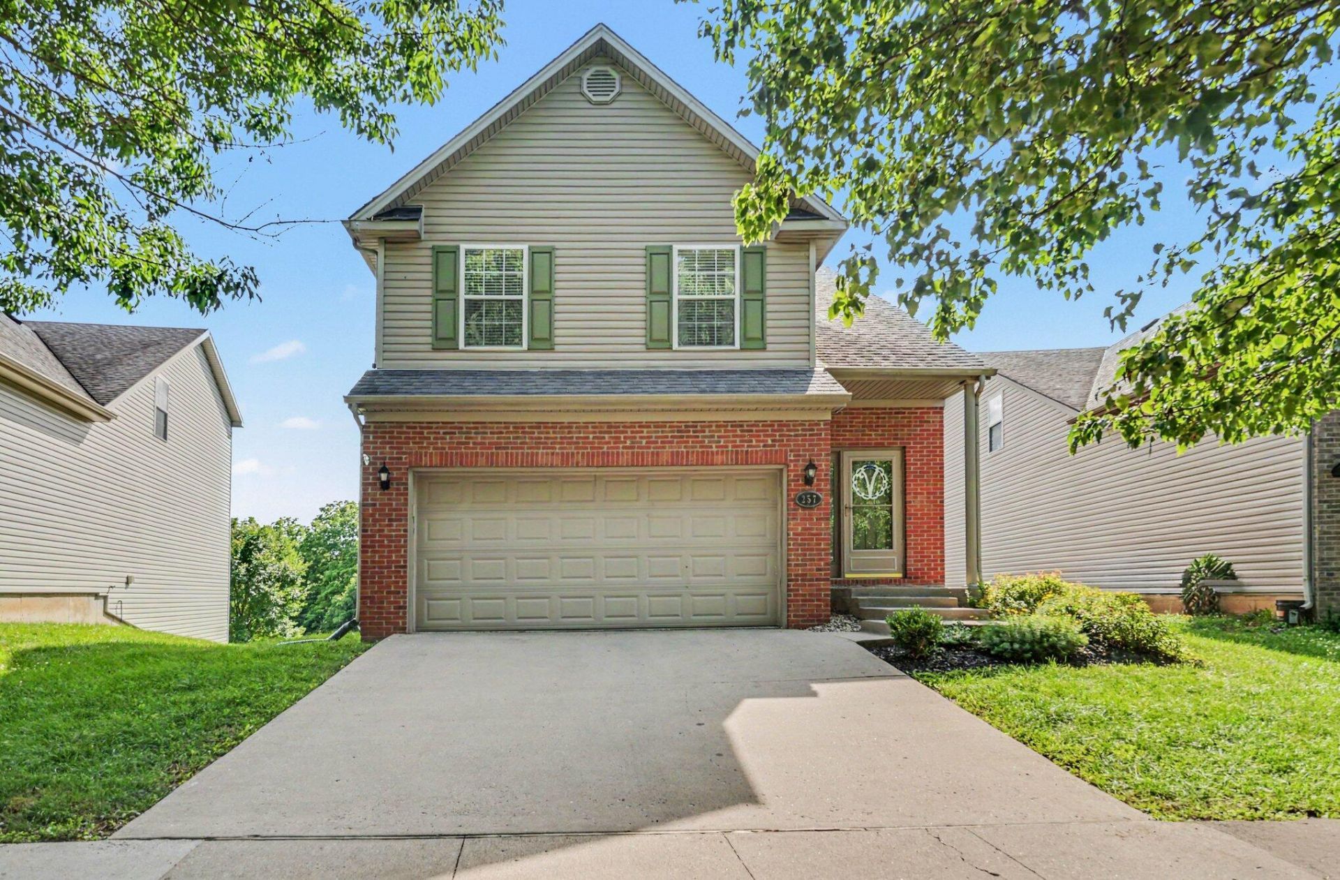 257 Long Branch Lane, Lexington, KY 40511 Main Photo