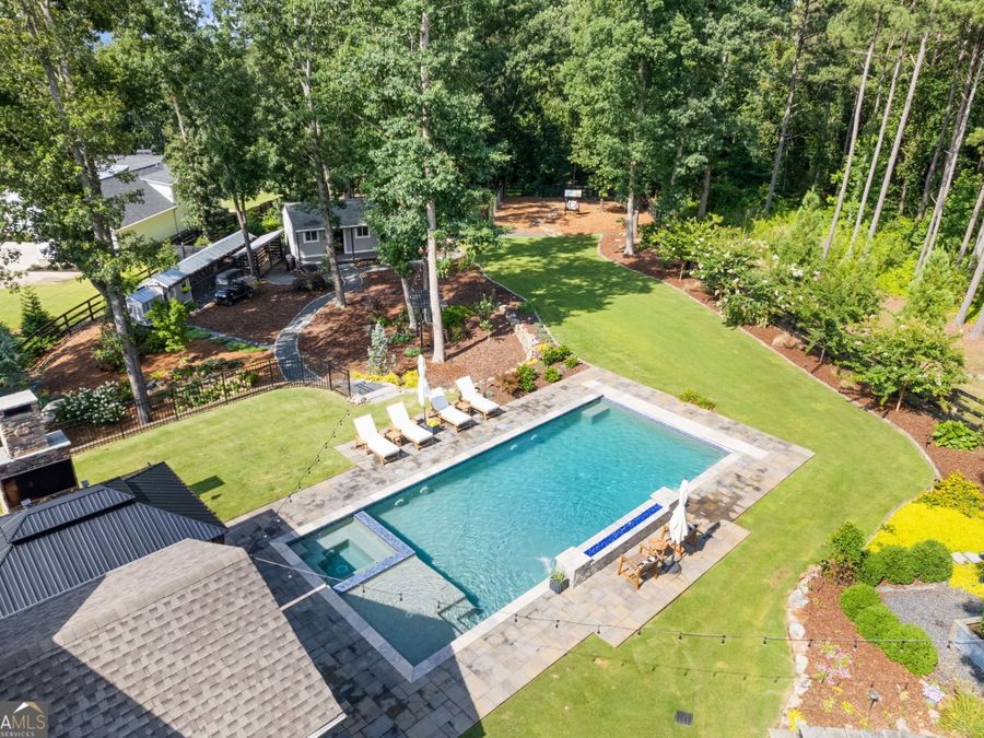 Property Image 101