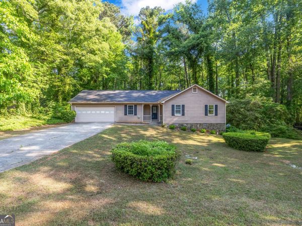 1430 Hillside Place SE, Conyers, GA 30094