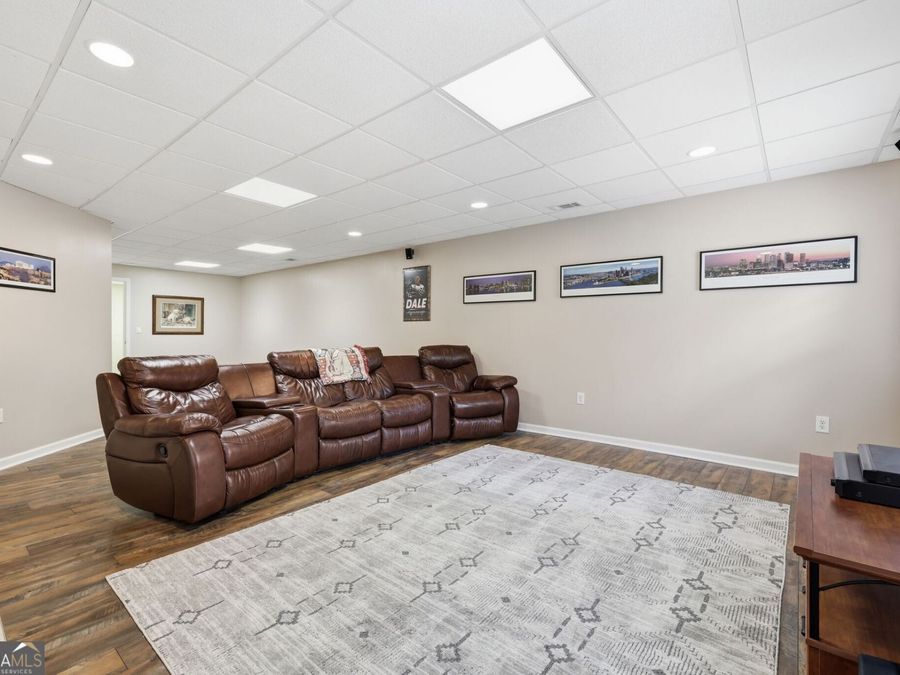 Property Image 43