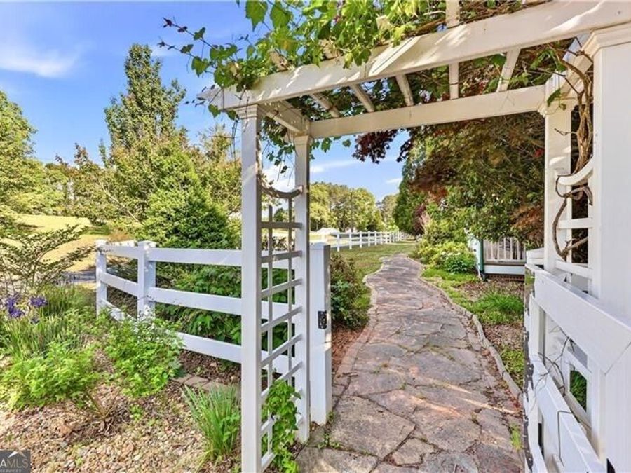 Property Image 46