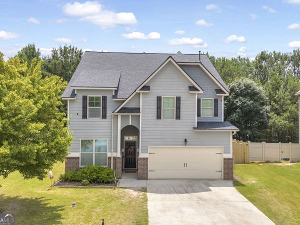 4209 Elm Trace Drive, Loganville, GA 30052