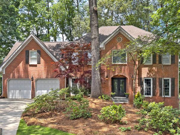 285 Windrift Court, Roswell, GA 30076