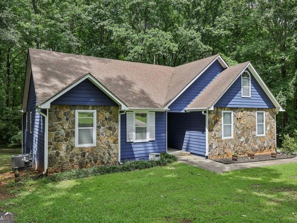 120 Carriage Gate Drive, Sharpsburg, GA 30277