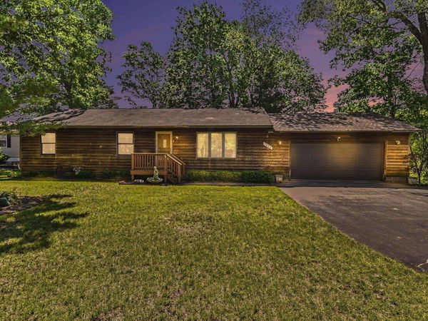 1660 Iroquois Trail, National City, MI 48748