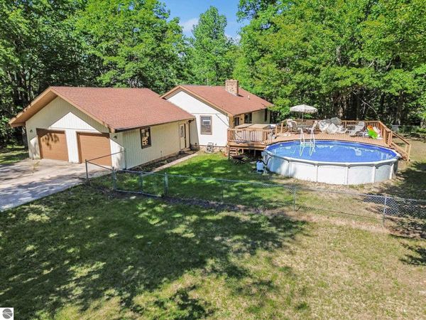 5771 Townhall Road, Hale, MI 48739
