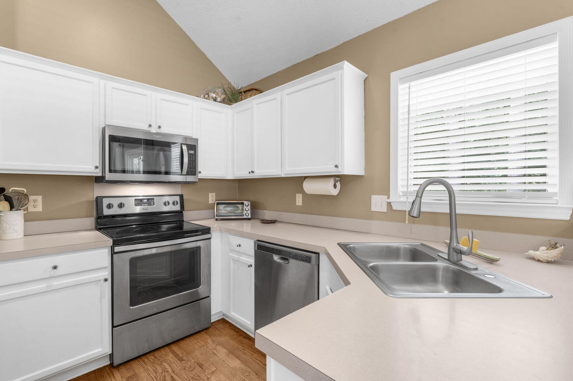 109 Sea Cotton Circle Photo 13