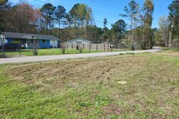 123 Harriet Tubman Lane photo 4