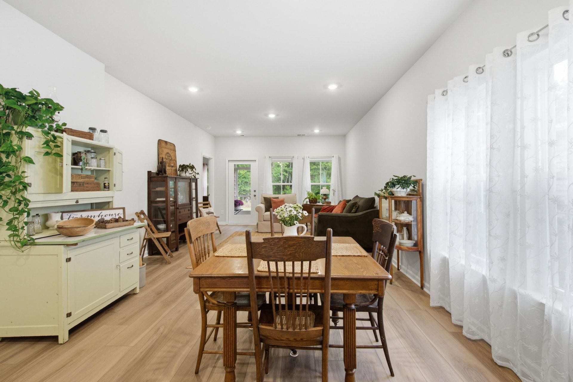 1022 Grace Field Avenue Photo 19