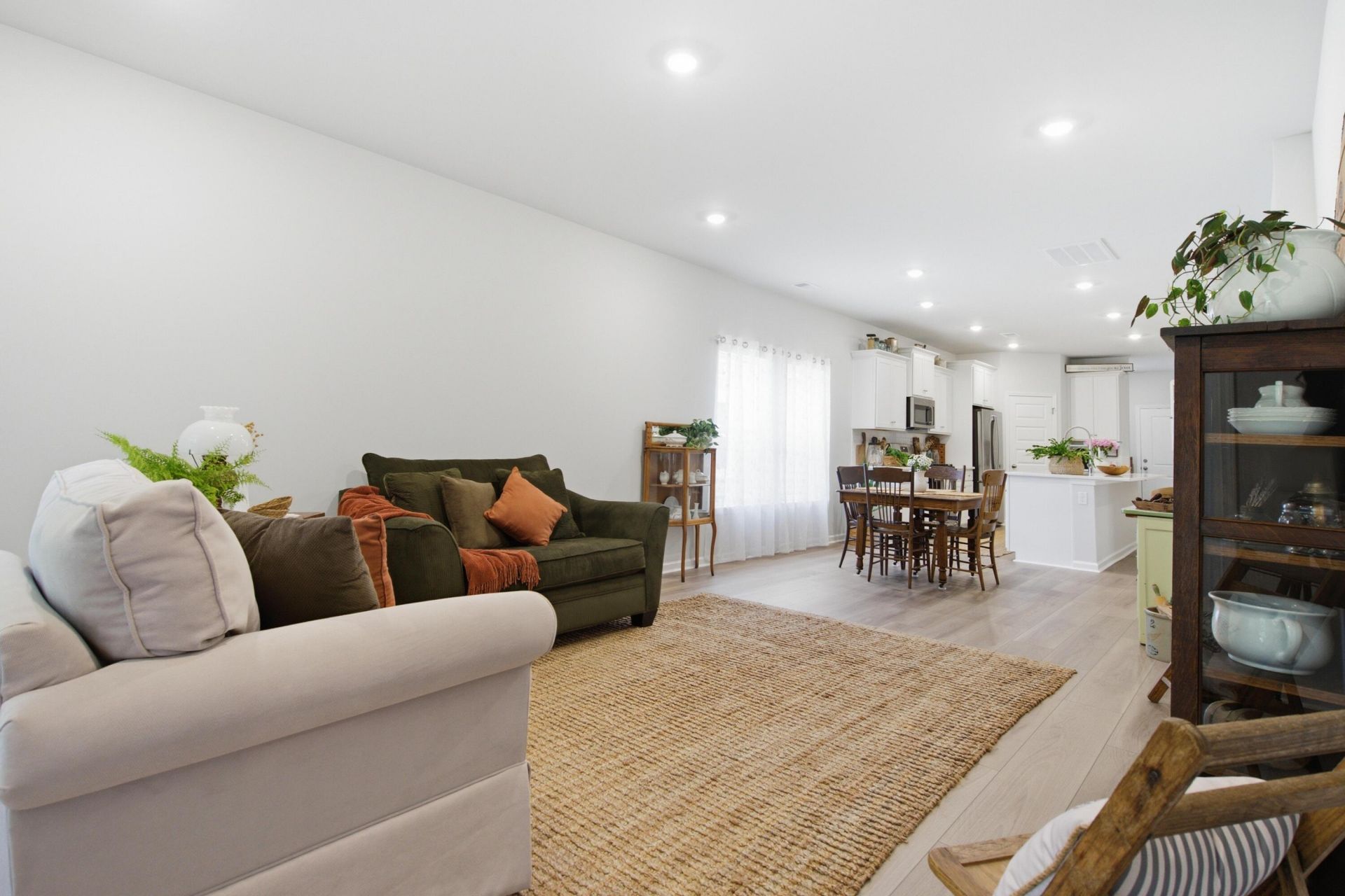 1022 Grace Field Avenue Photo 4