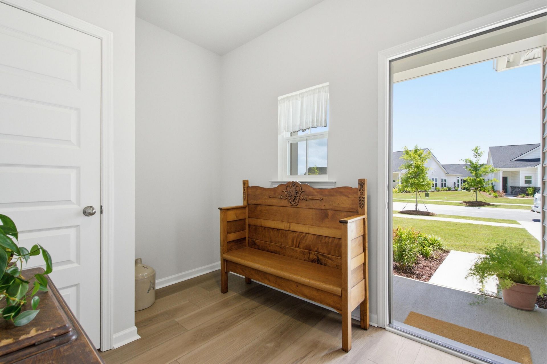 1022 Grace Field Avenue Photo 8