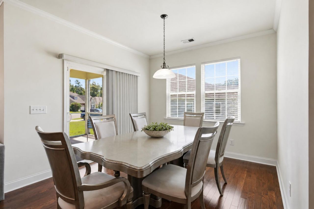9737 Table Mountain Lane Photo 15