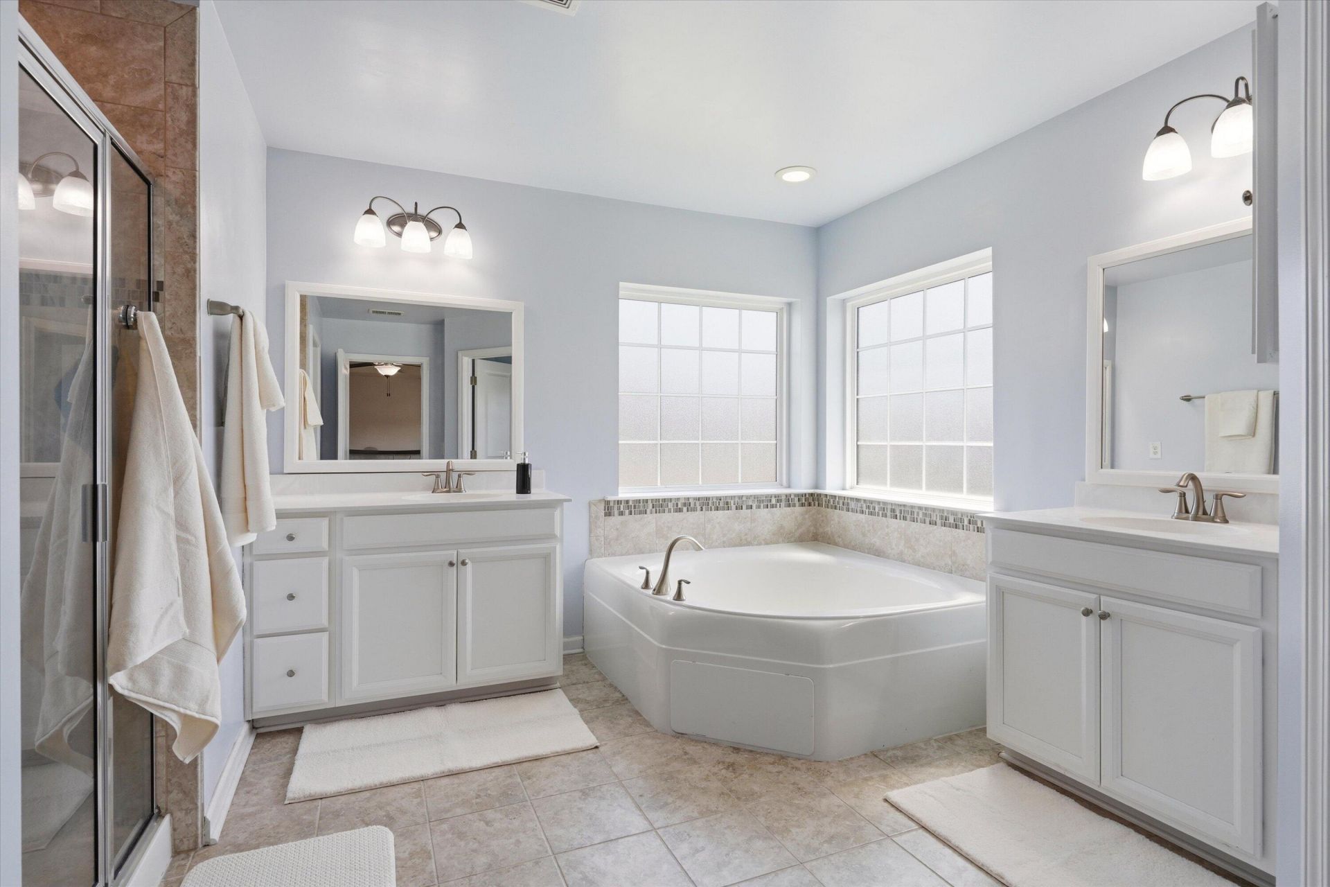 9737 Table Mountain Lane Photo 27