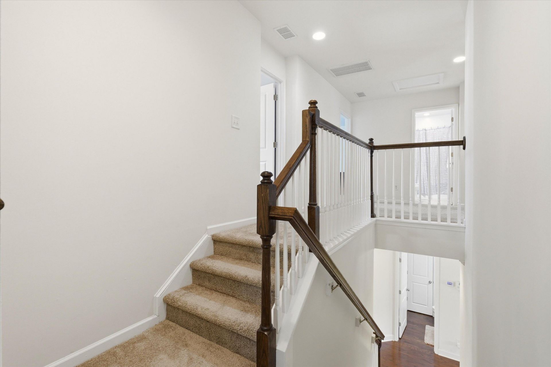 9737 Table Mountain Lane Photo 28