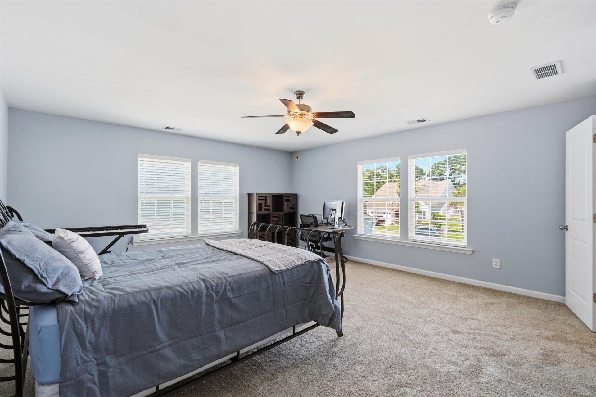 9737 Table Mountain Lane Photo 35