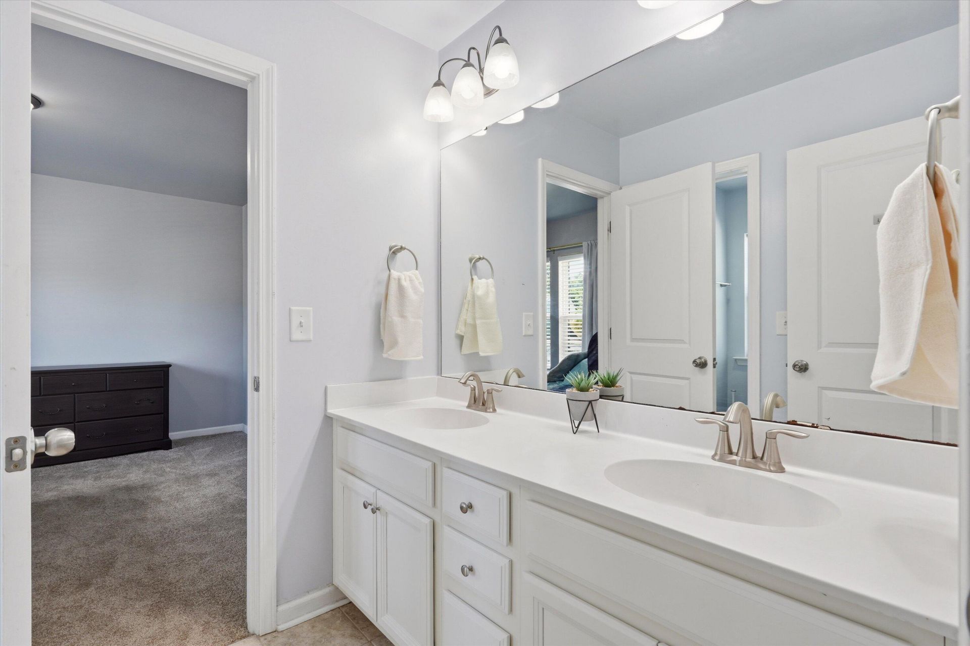 9737 Table Mountain Lane Photo 38