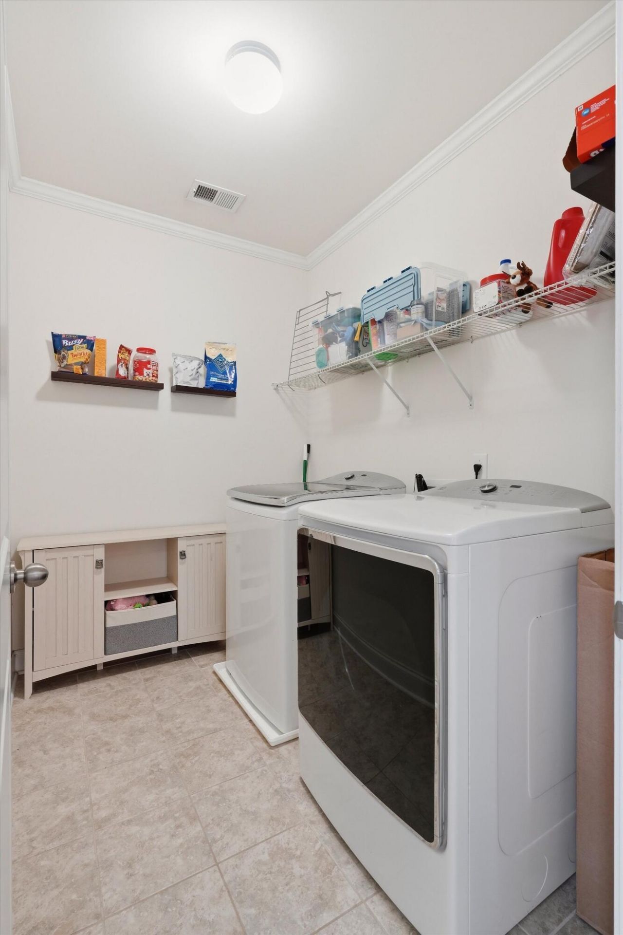 9737 Table Mountain Lane Photo 40