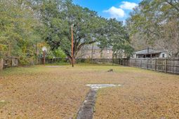 1634 Sumner Avenue photo 4