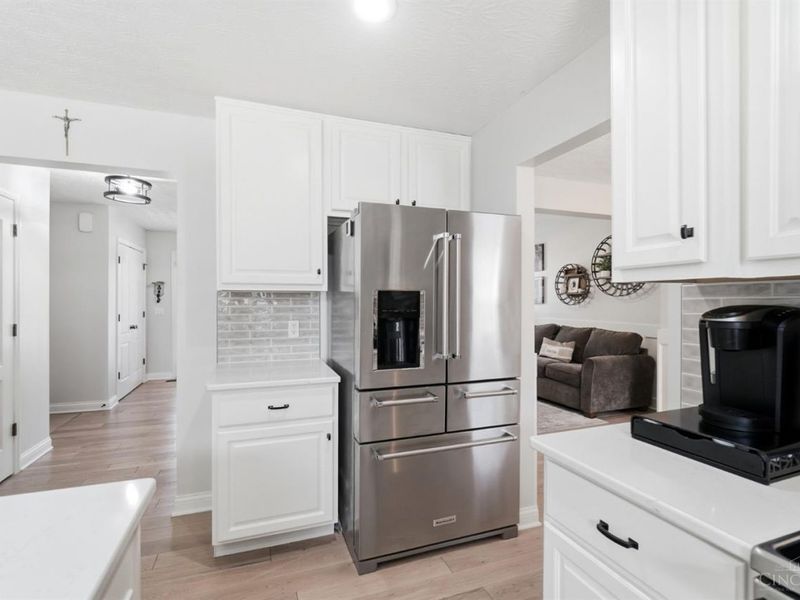 10782 Carolina Pines Drive, Harrison, OH 45030 Photo 12