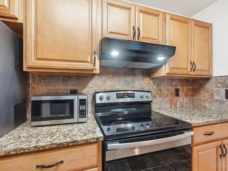 7370 Ridgepoint Drive, Unit 6, Anderson Twp, OH 45230 Photo 10