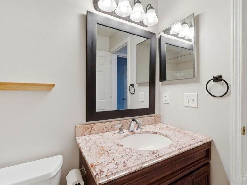 7370 Ridgepoint Drive, Unit 6, Anderson Twp, OH 45230 Photo 18