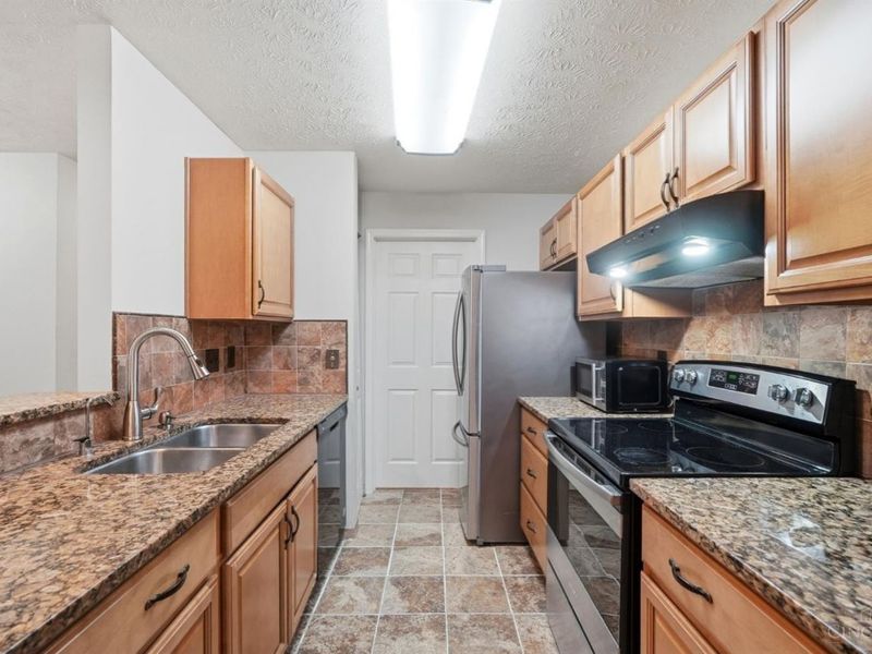 7370 Ridgepoint Drive, Unit 6, Anderson Twp, OH 45230 Photo 8