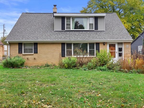2728 N Carlton PLACE, Unit 2730, Milwaukee, WI 53210