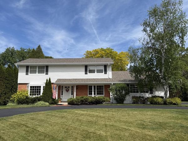 6430 N Bittersweet LANE, Glendale, WI 53217