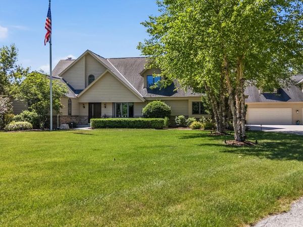 5989 Golf COURT, West Bend, WI 53095
