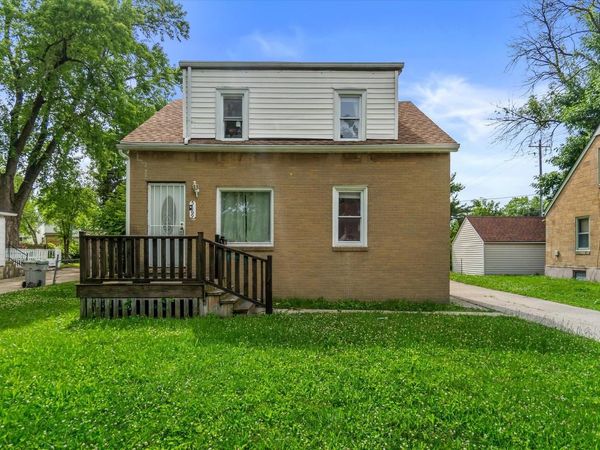 5169 N 56th STREET, Milwaukee, WI 53218